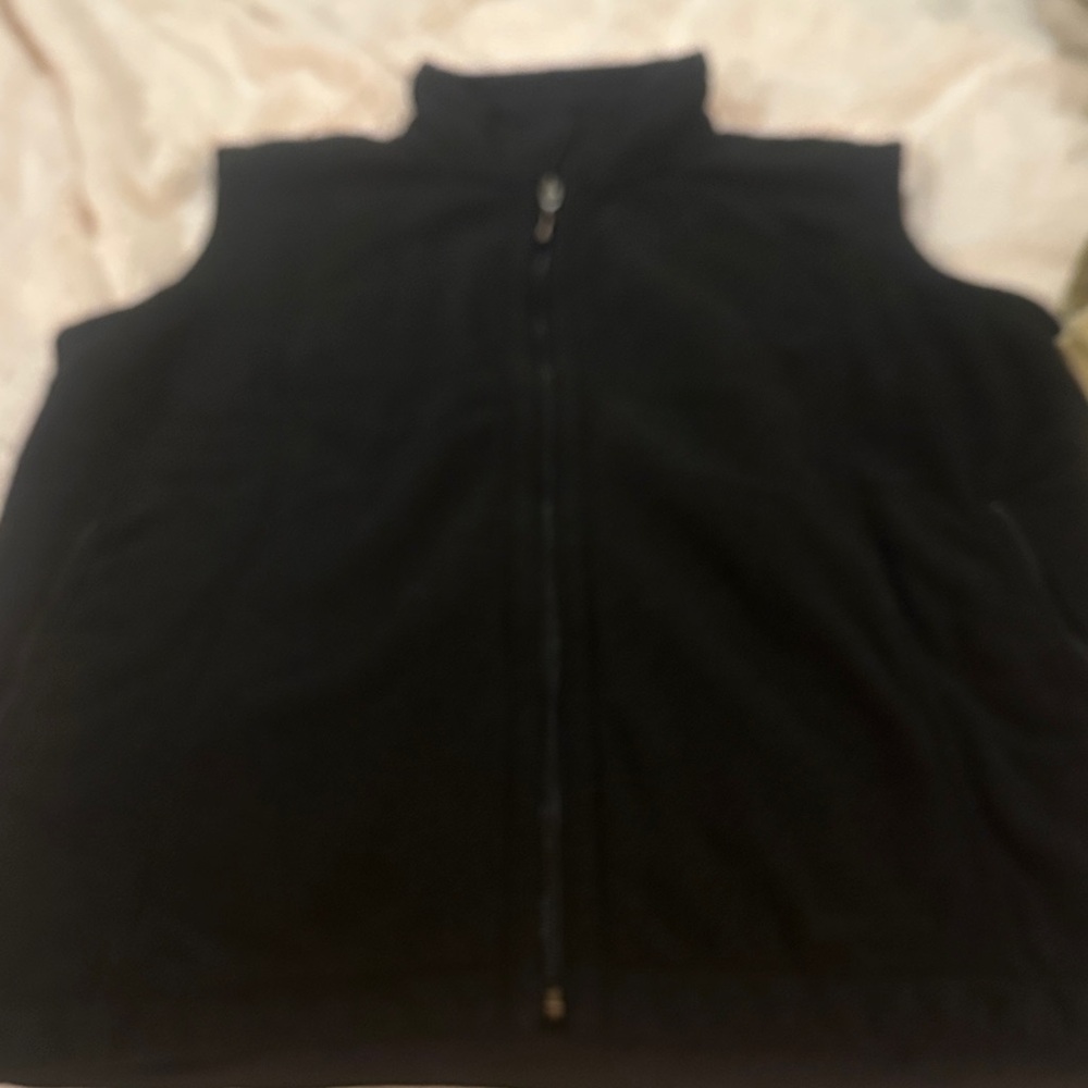 Patagonia Women's Black Fleece Zip Vest
